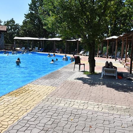 Hotel Etno Centar Balasevic Boljevac Exteriör bild