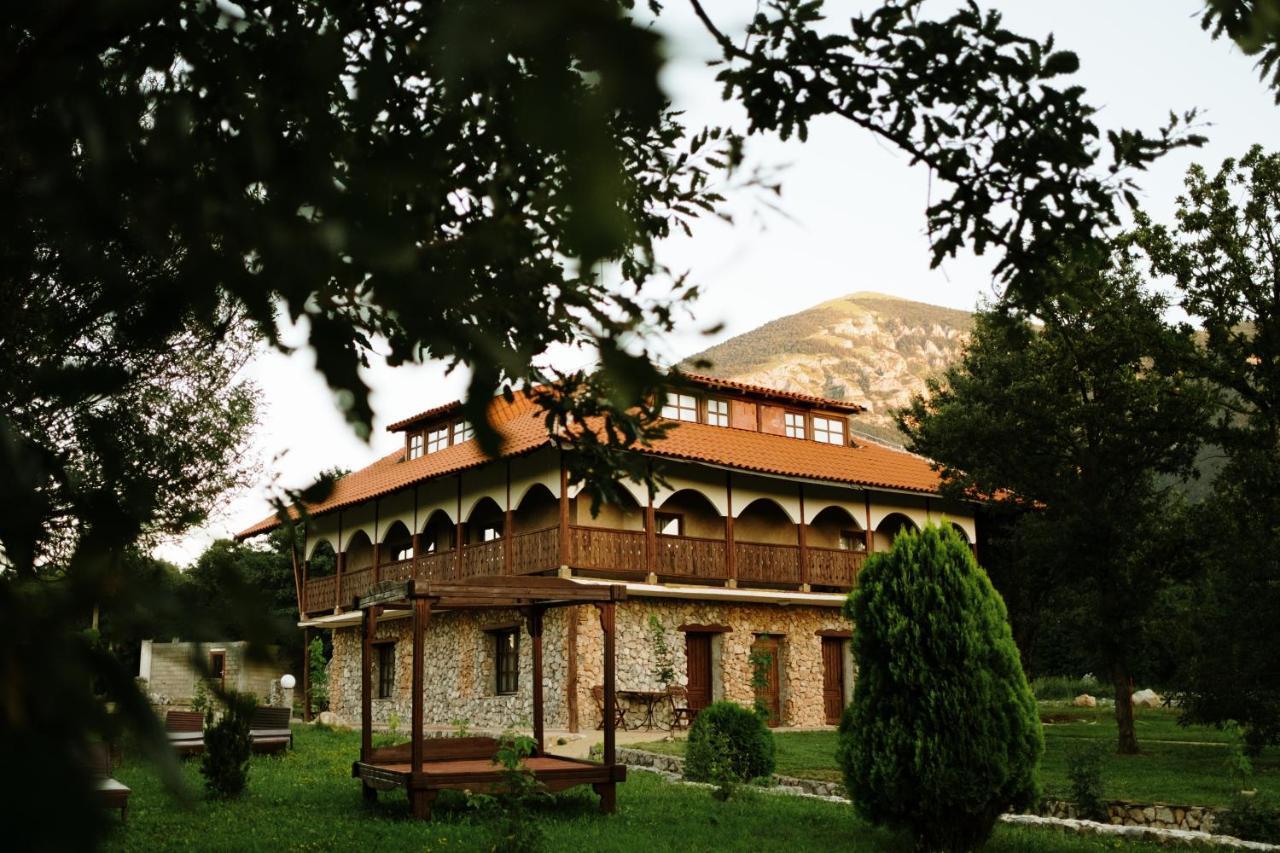 Hotel Etno Centar Balasevic Boljevac Exteriör bild