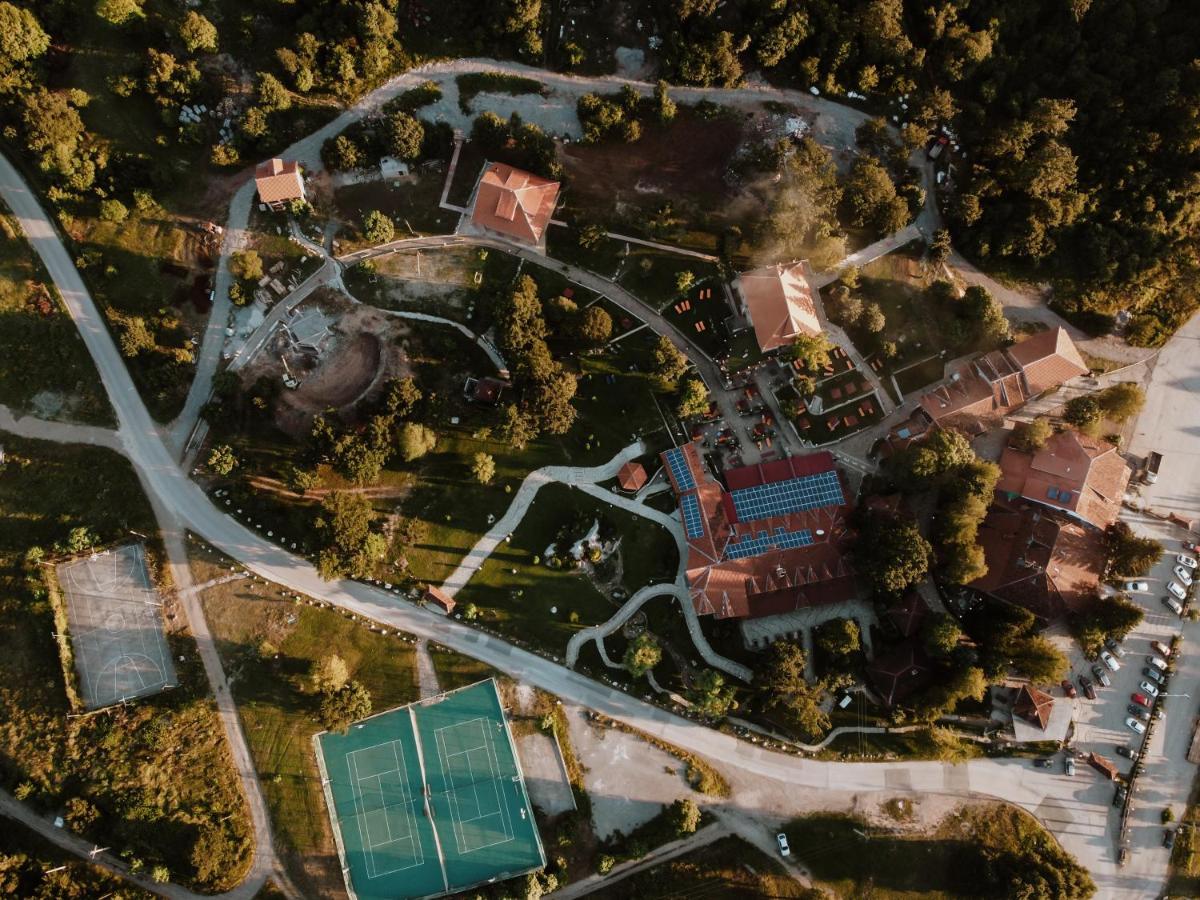 Hotel Etno Centar Balasevic Boljevac Exteriör bild