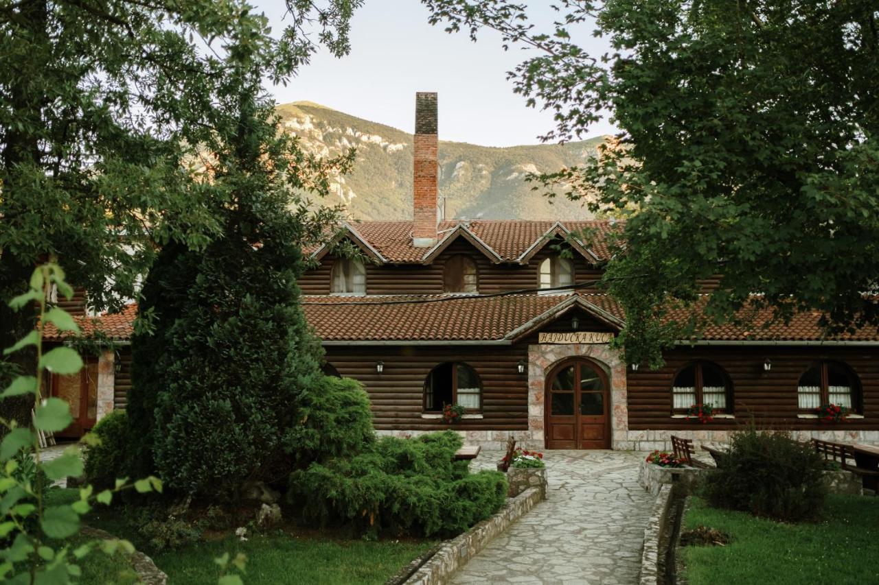 Hotel Etno Centar Balasevic Boljevac Exteriör bild