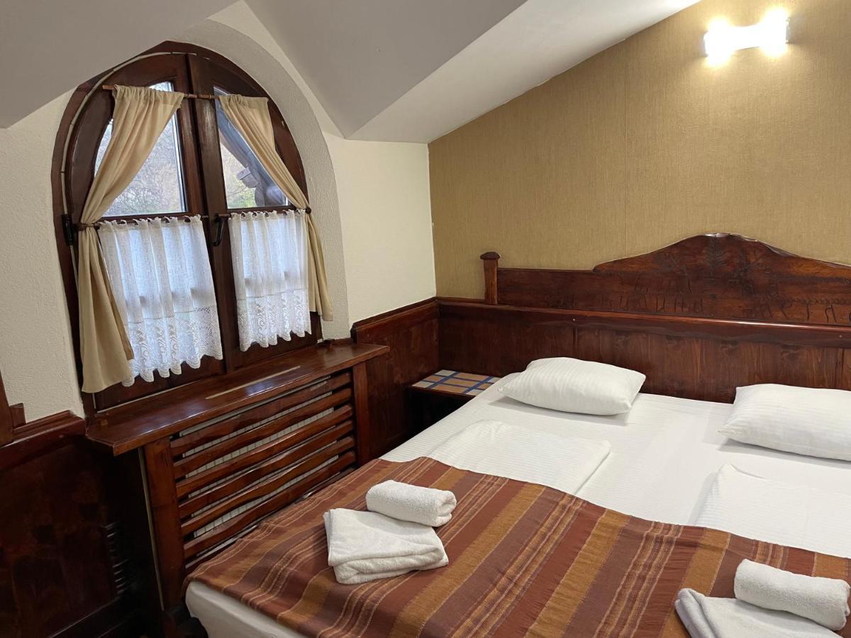 Hotel Etno Centar Balasevic Boljevac Exteriör bild