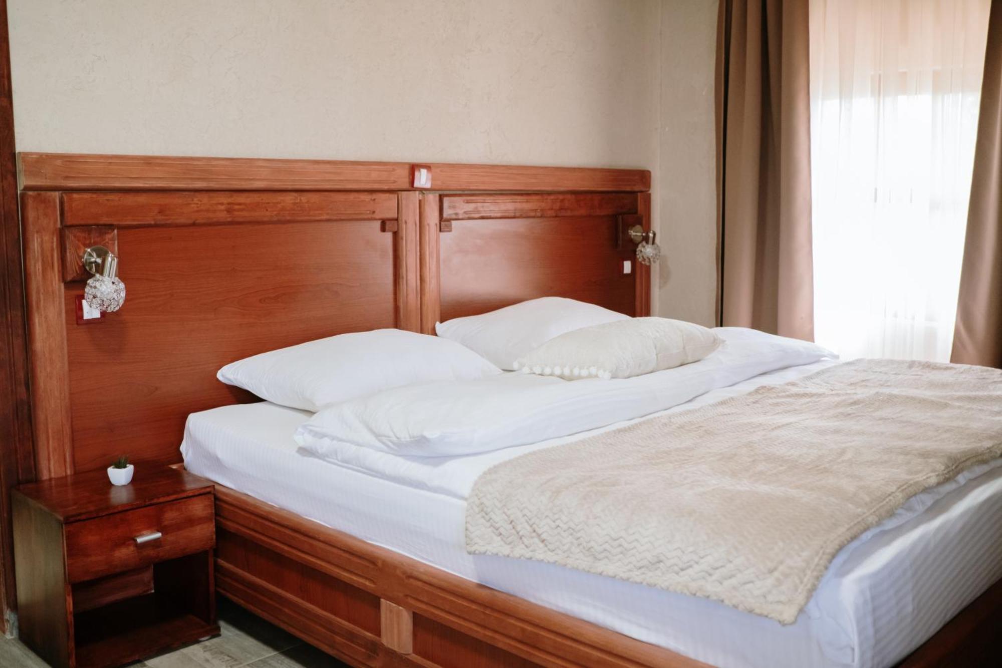 Hotel Etno Centar Balasevic Boljevac Rum bild